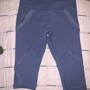 Lululemon cropped leggings